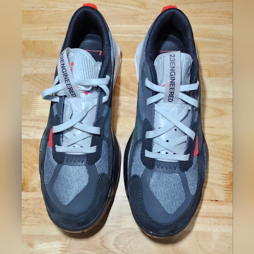 Jordan Air 200E